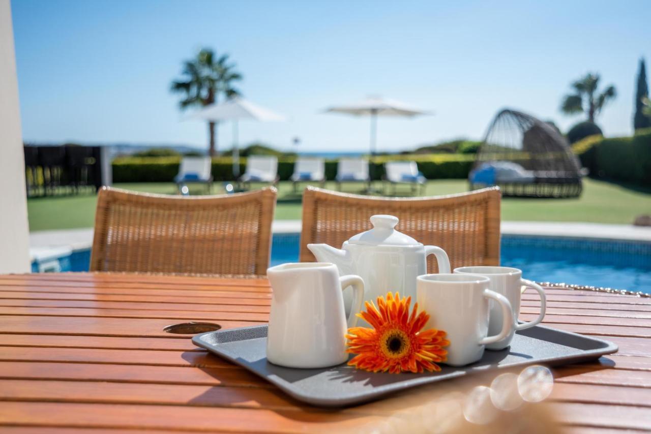 Villa Savoya Sunrise By Ezoria Villas คอรัลเบย์ ภายนอก รูปภาพ